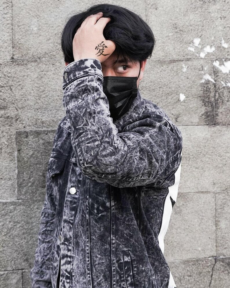 Harajuku torii gate in denim jacket street style art from japan concert outfit ideas